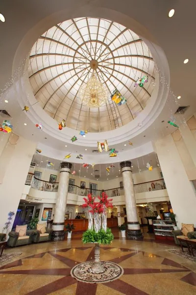 First Hotel – 照片 2